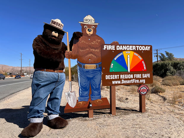 2D Smokey Bear, One Sided 3 Piece Display Kit